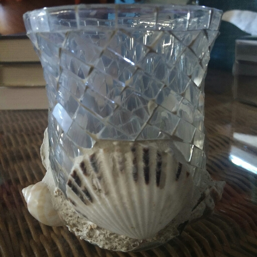 3/$20 Seashell mermaid votive holder - Picture 3 of 4